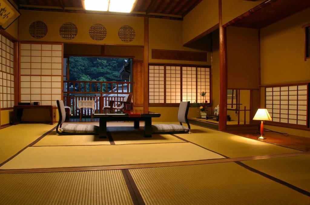 Mukaitaki Hotel Aizuwakamatsu Esterno foto